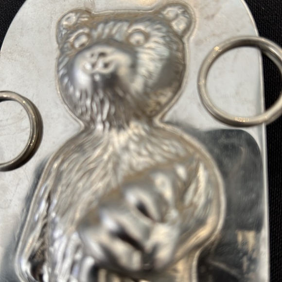 Vintage Teddy Bear Holding a Christmas Tree Metal Chocolate
Candy Mold - Picture 5 of 5
